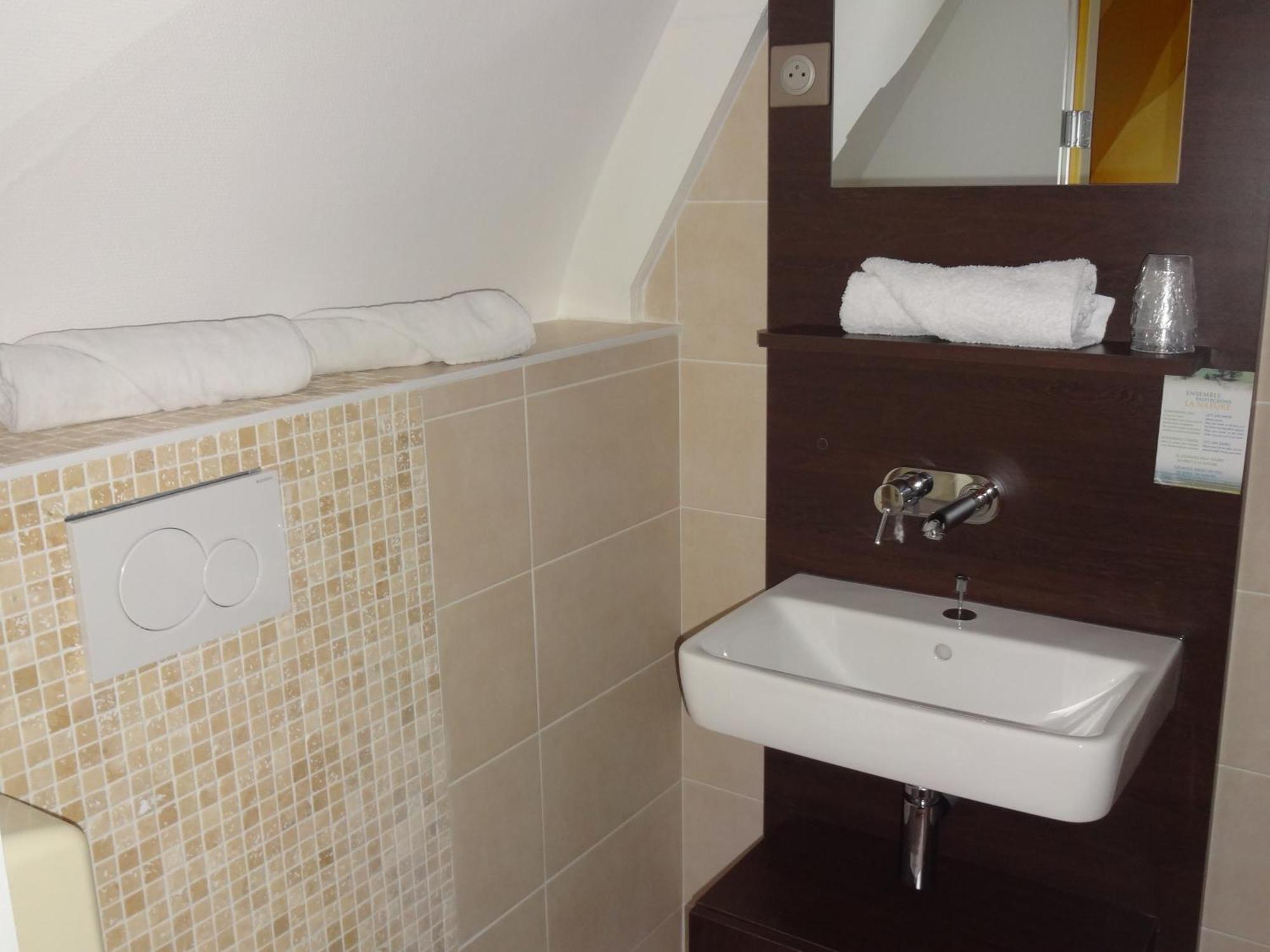 Hotel La Champagne Ardenne Cabourg Cameră foto