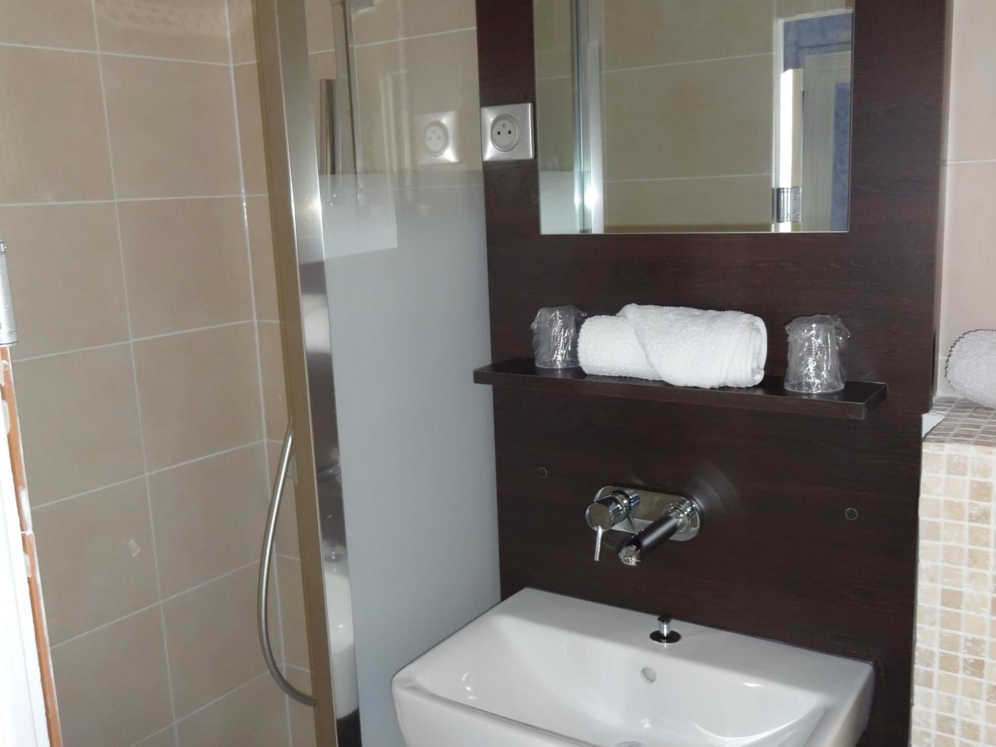 Hotel La Champagne Ardenne Cabourg Cameră foto